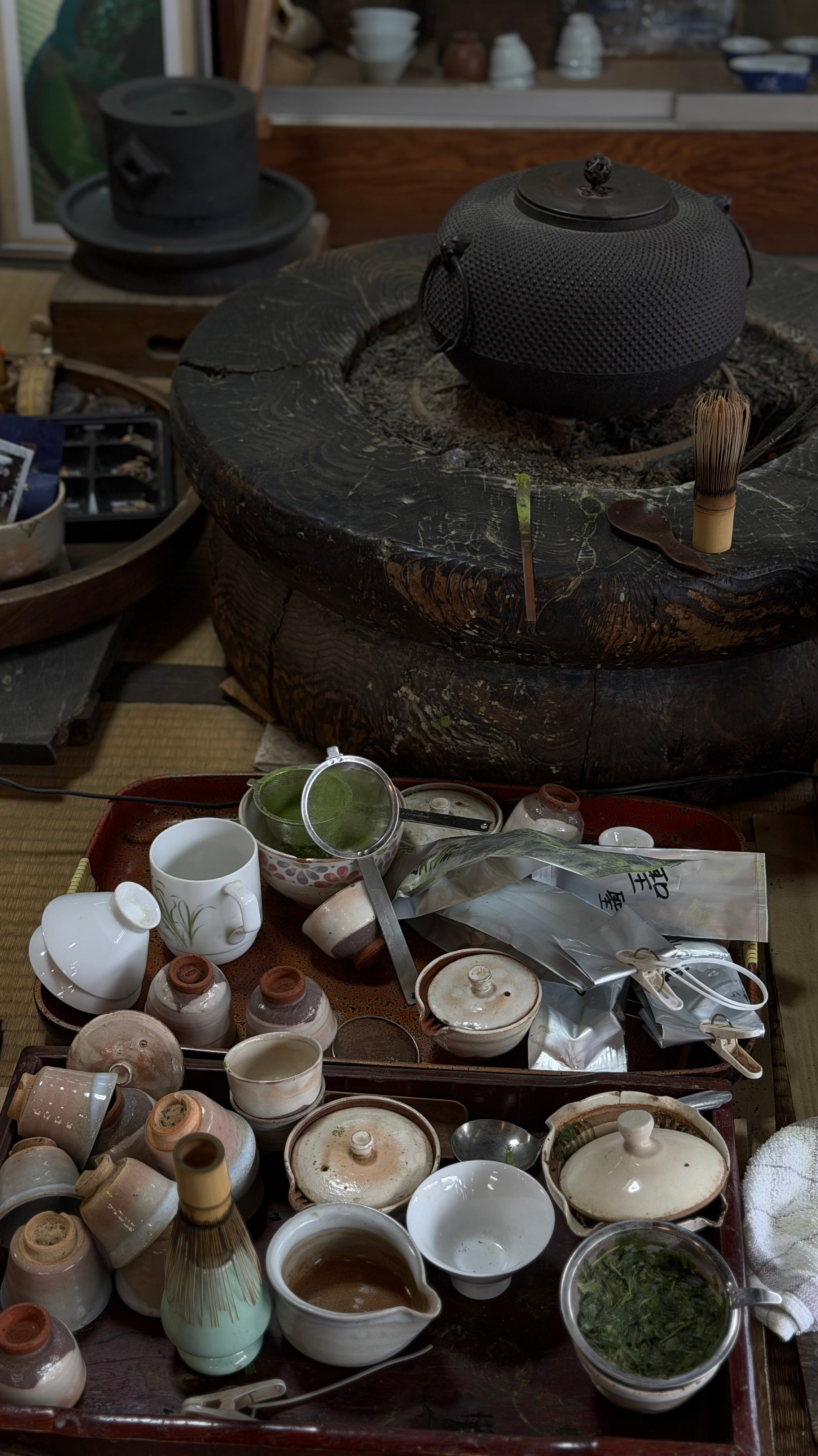 Matcha 101: Wszystko, co musisz wiedzieć o japońskiej herbacie